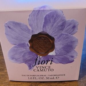 Vince Camuto Fiori Eau de Parfum with Purple Floral Design